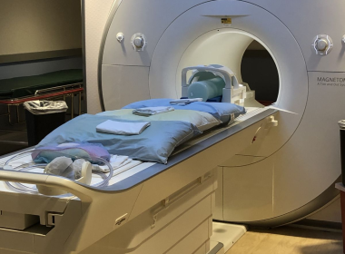 Chẩn Đoán Hình Ảnh: Máy CT Scanner & Siêu Âm 4D 